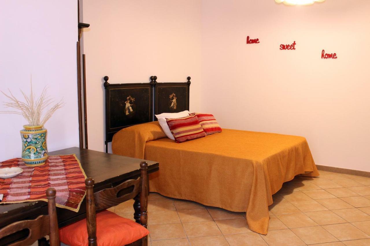 Apartament Monolocale Da Mariolina Macari Zewnętrze zdjęcie